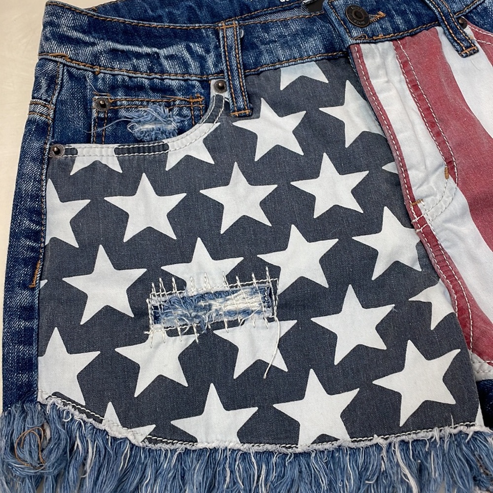 MOSSIMO HIGH RISE SHORT SHORT - Picture 7 of 7